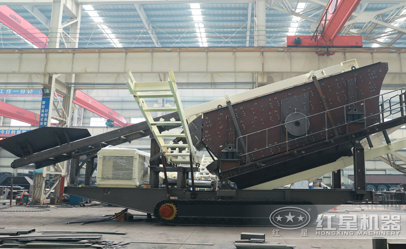 履帶式移動制砂機生產車間