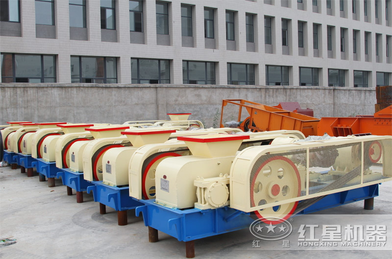 對輥破碎機技術參數以及報價簡介