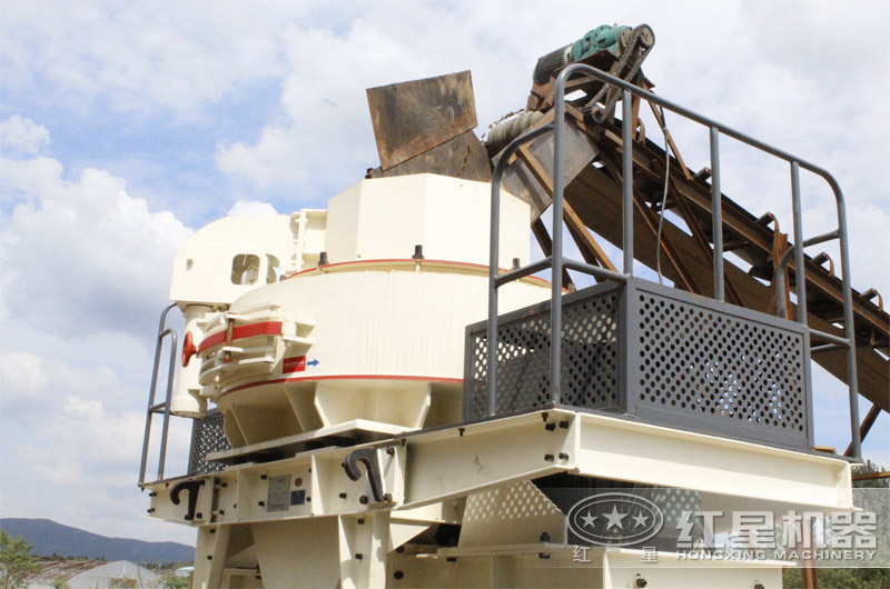 制砂機工作現(xiàn)場 制砂機工作現(xiàn)場