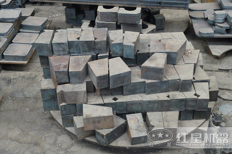 時產(chǎn)100噸機制砂整形機，推薦用HVI制砂機-好維護、成品率高