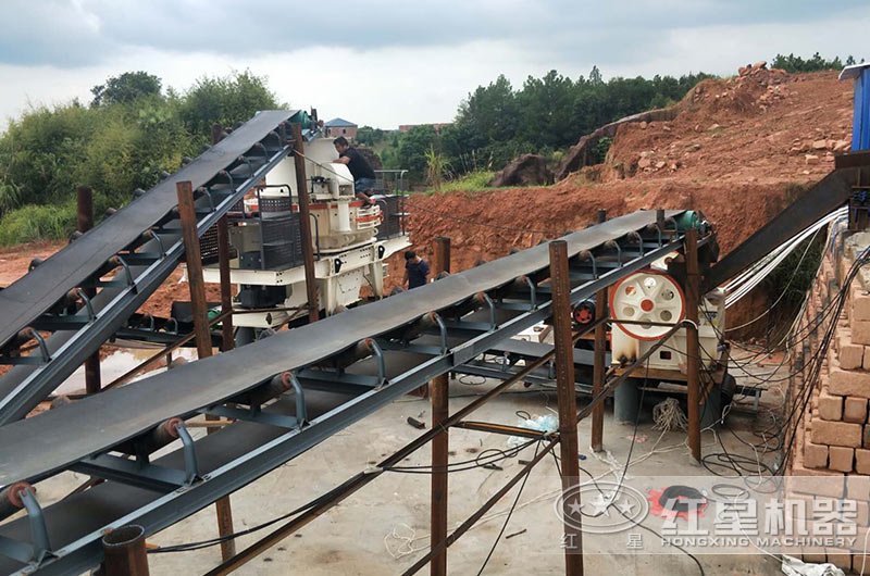 時產400噸石灰石制砂現場 時產400噸石灰石制砂現場