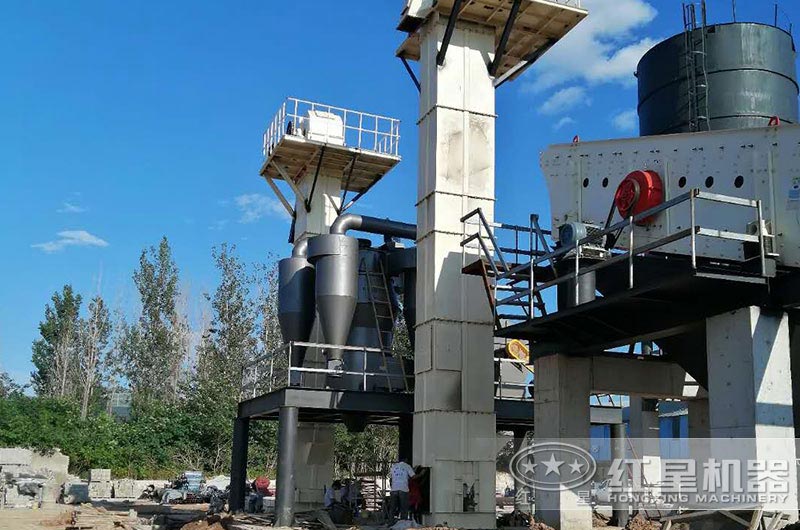 磨粉室外加工生產現場 磨粉室外加工生產現場