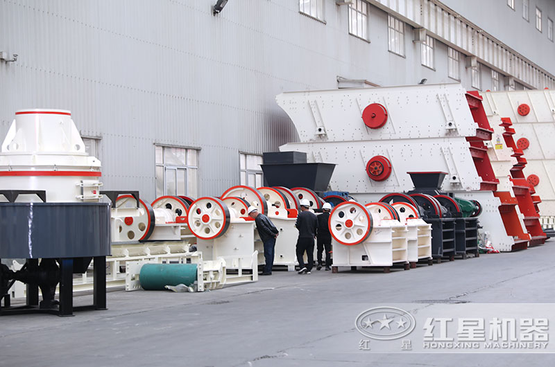 顎式破碎機(jī)生產(chǎn)車間 顎式破碎機(jī)生產(chǎn)車間