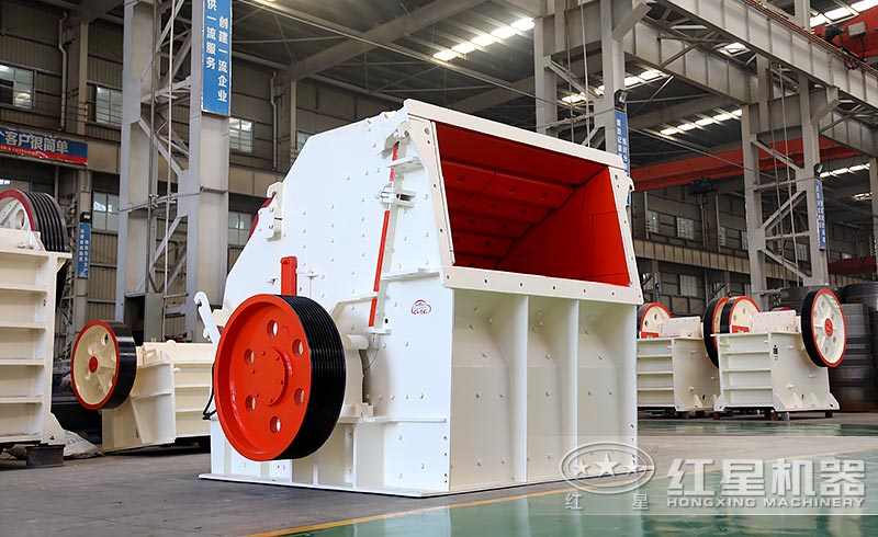 想買一臺(tái)破碎礦石的1315反擊破，多少錢？廠家給送貨嗎？