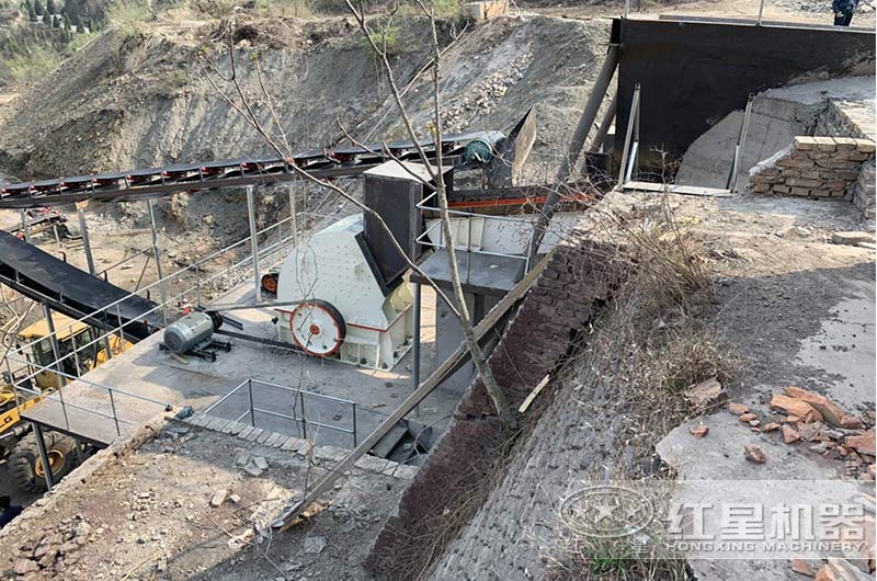 錘破制砂機作業現場