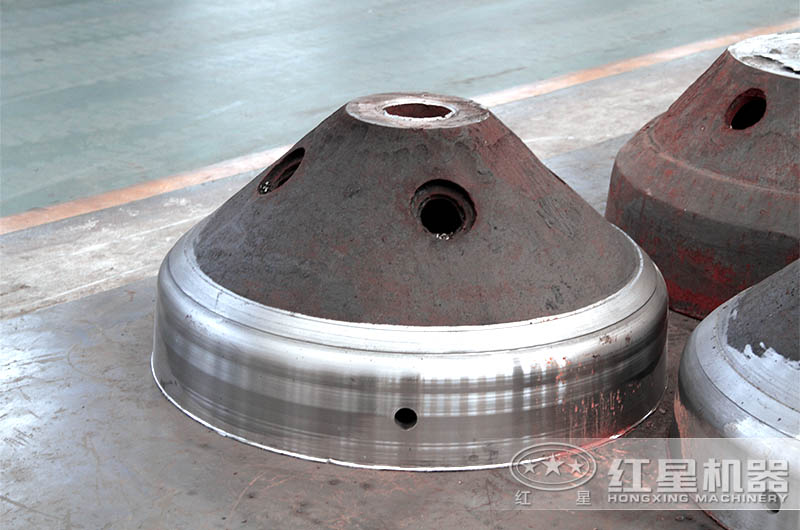 hp300圓錐破碎機每小時產(chǎn)多少噸？多少錢一臺？