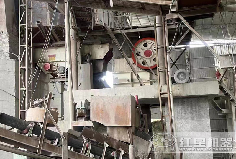 粗破鄂式破碎機-69鄂破價格是多少，帶生產線視頻